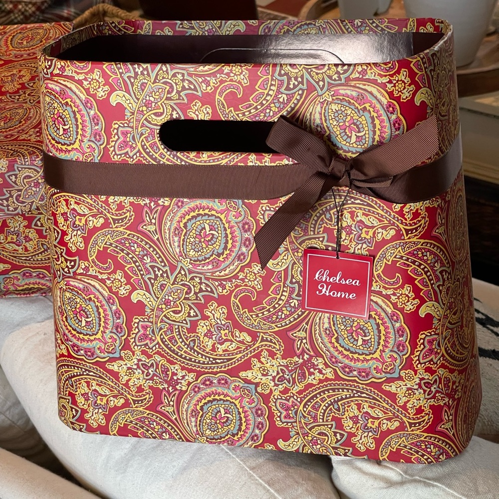 NWT Chelsea Home Storage Paisley Container 12 x 13 x 6